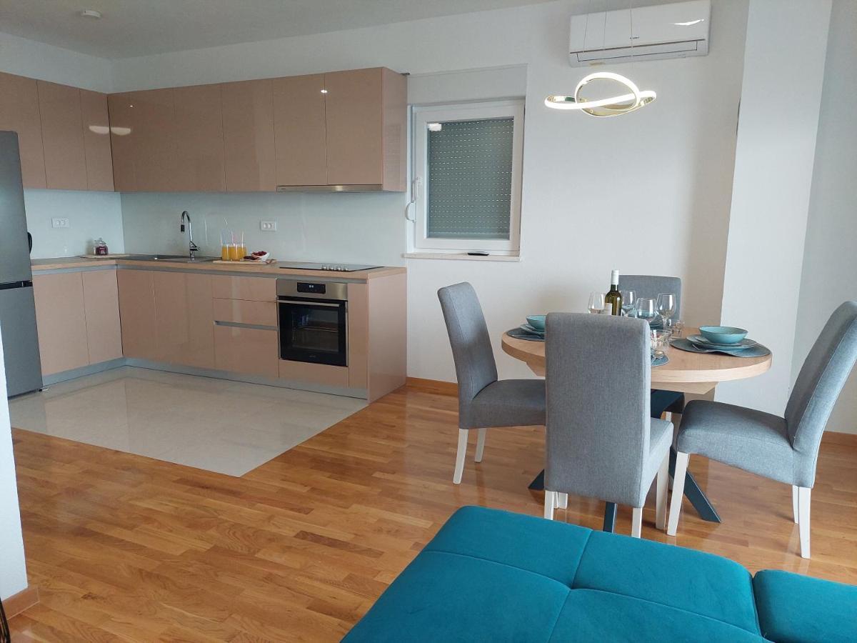 Sunrise Apartment Макарска Экстерьер фото